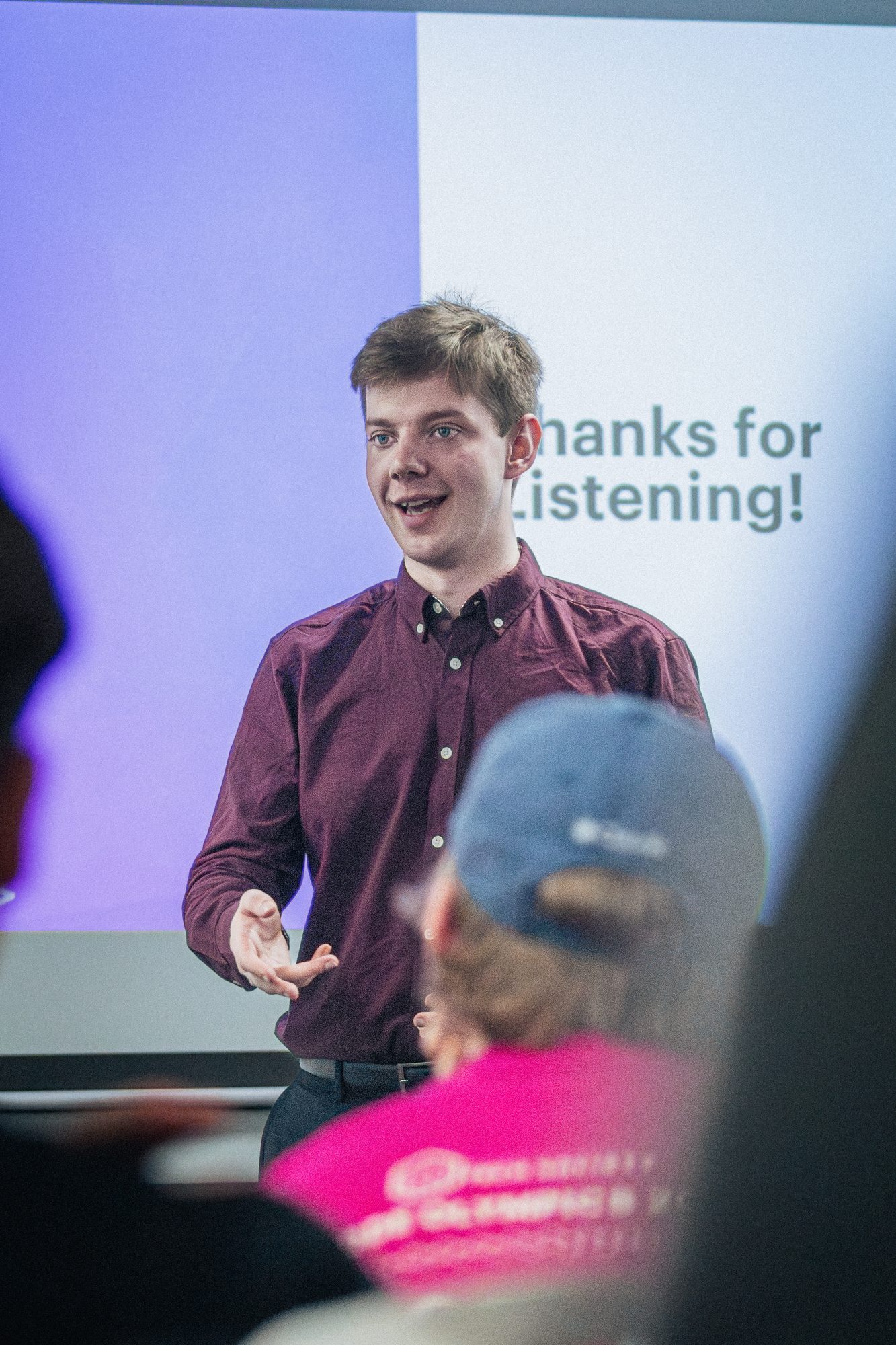 Speaker closing a presentation